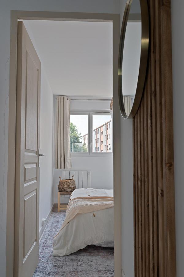 Appartement Spacieux 1 Chambre Parking Gratuit Valence  Eksteriør billede
