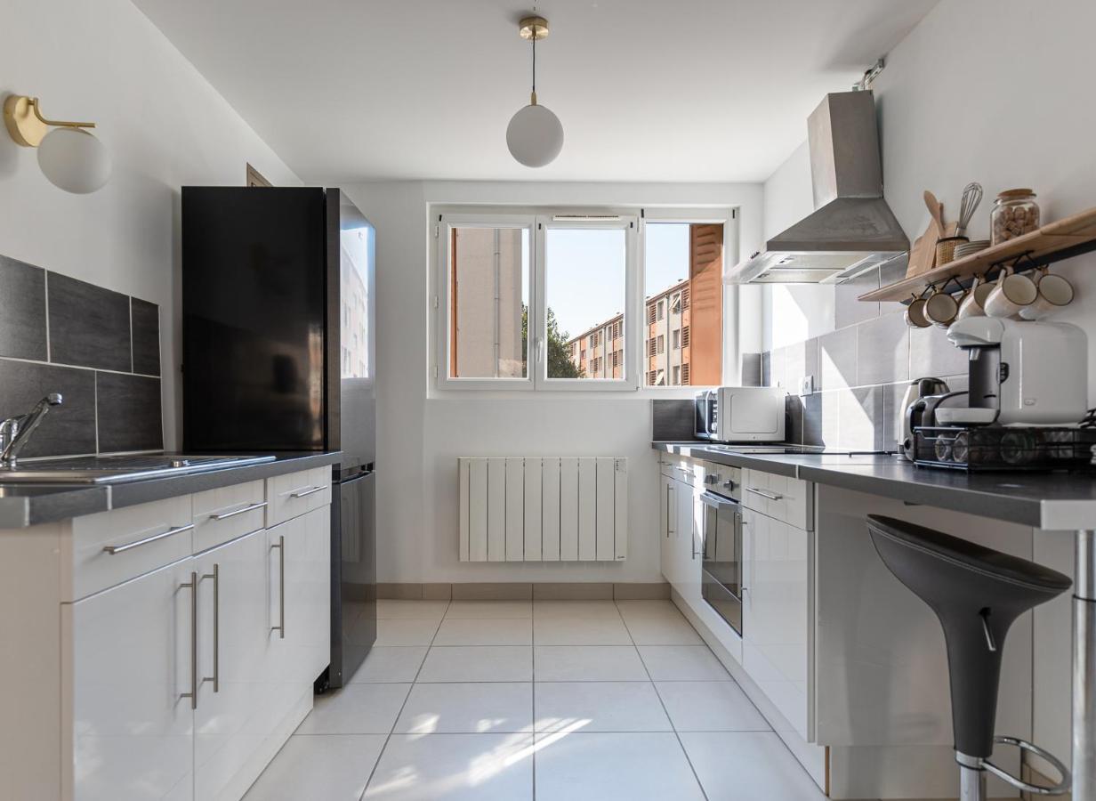 Appartement Spacieux 1 Chambre Parking Gratuit Valence  Eksteriør billede